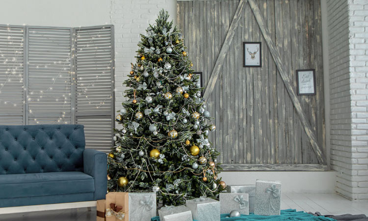 storeys-of-cheshire-big-bauble-little-buble